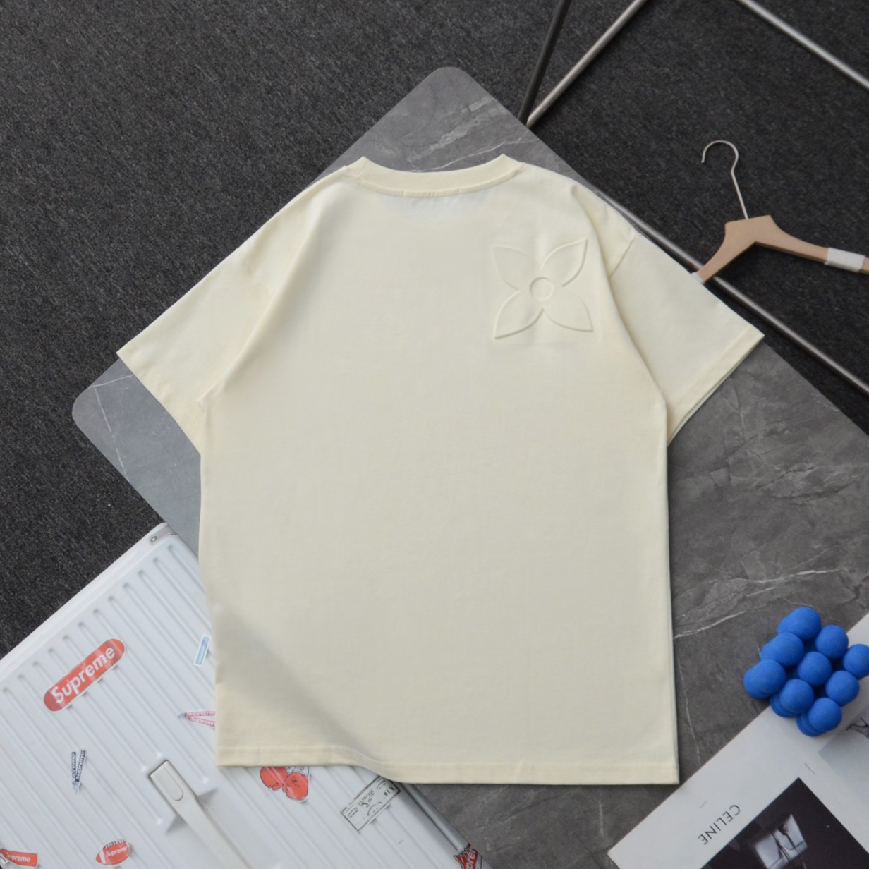L T-shirt 011