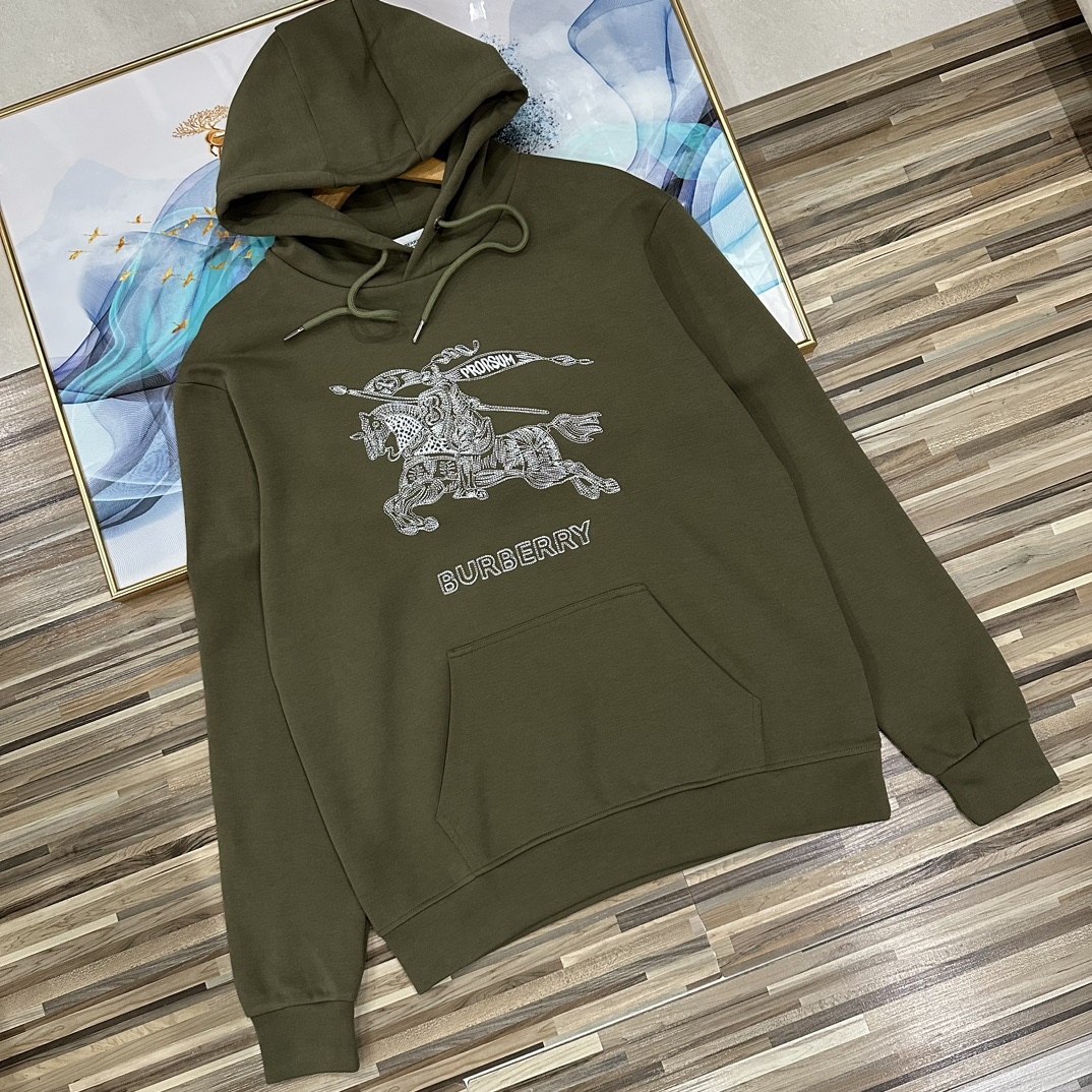 BB war horse sweatshirt with BB lettering embroidery on the chest man and women hoodies