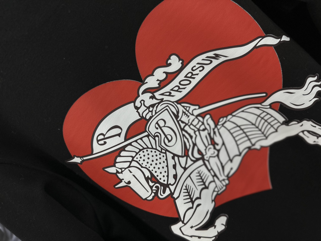 BB back love horse print sweatshirt