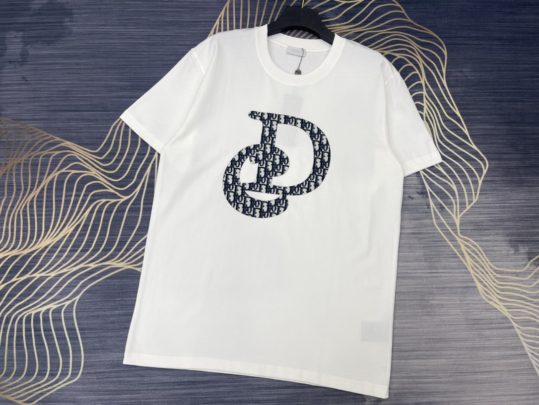 D Tshirt New 0010