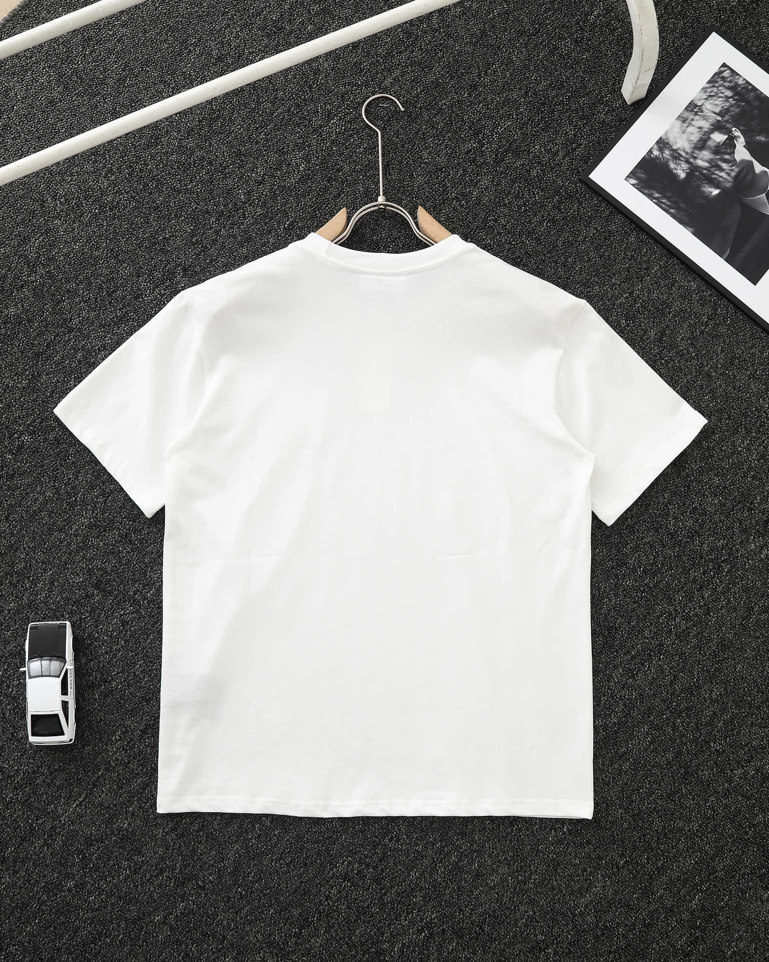 D Tshirt New 0034
