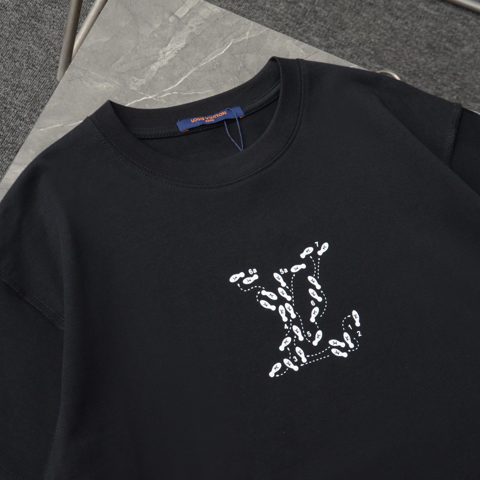 L T-shirt 020