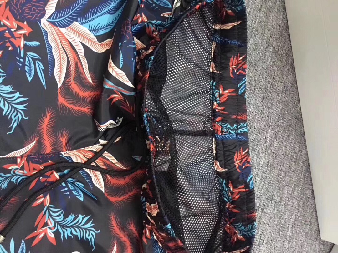 Mon New Arrival Short 0020