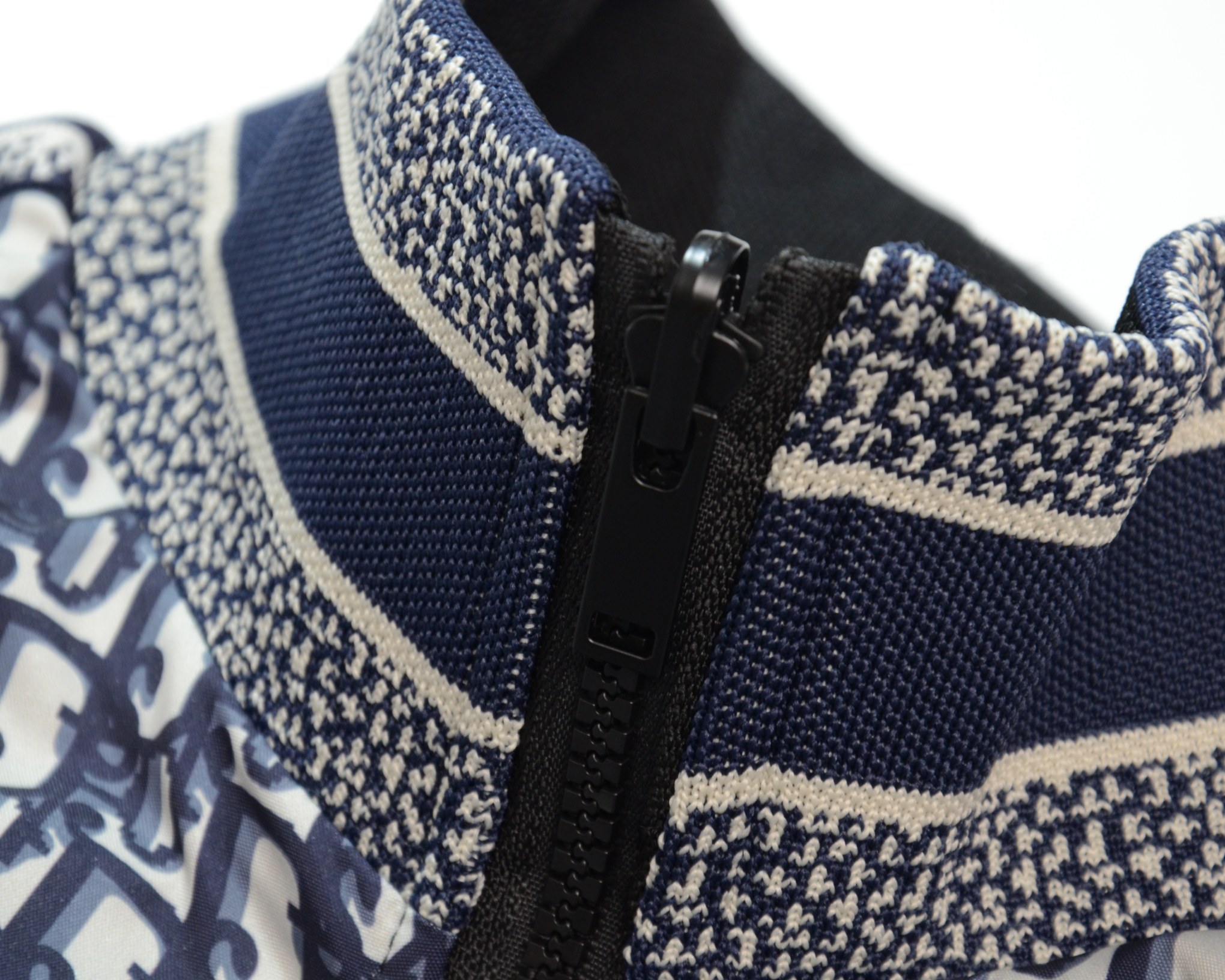 DO Jacket 0008