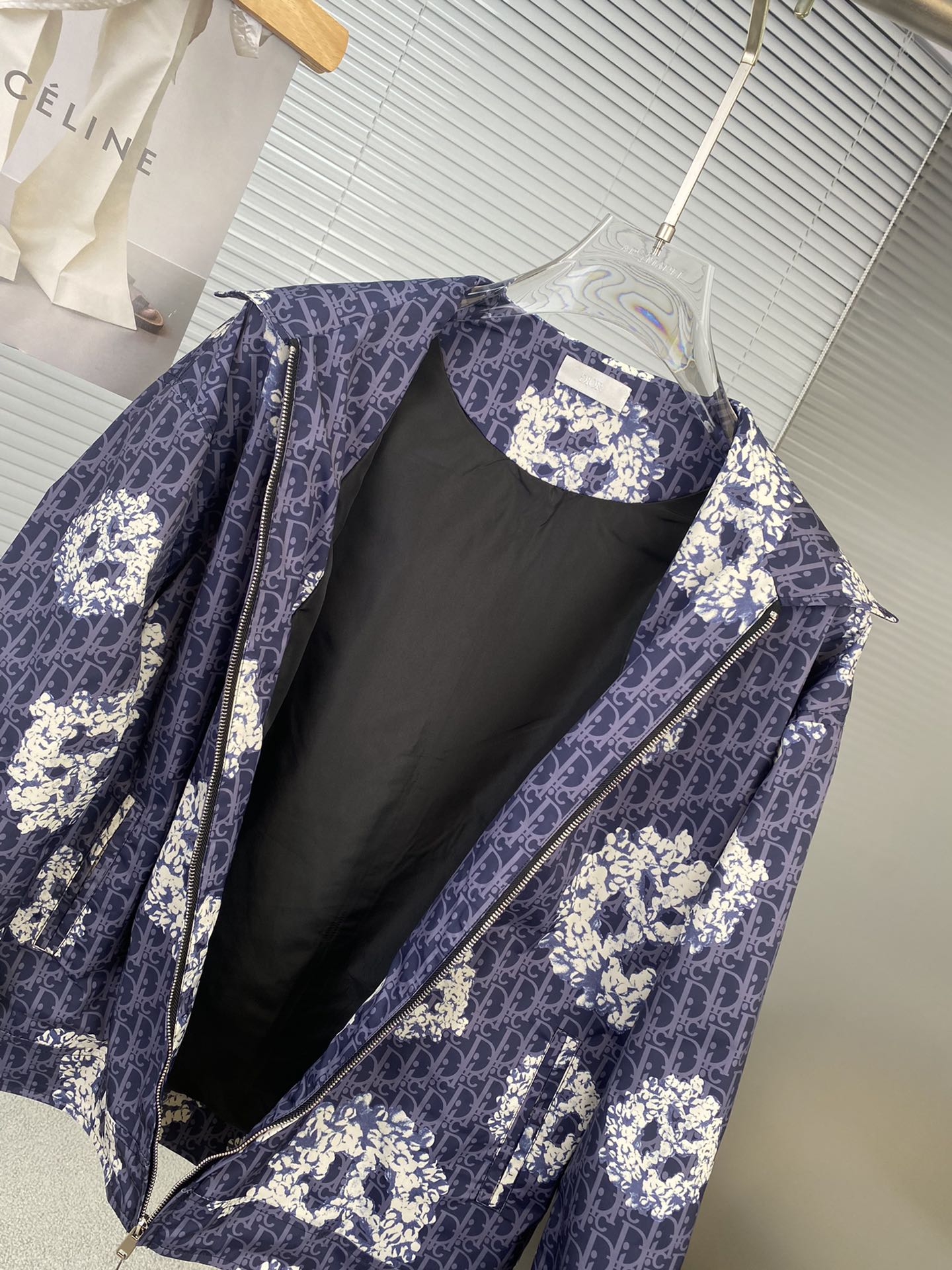 DO Jacket 0009