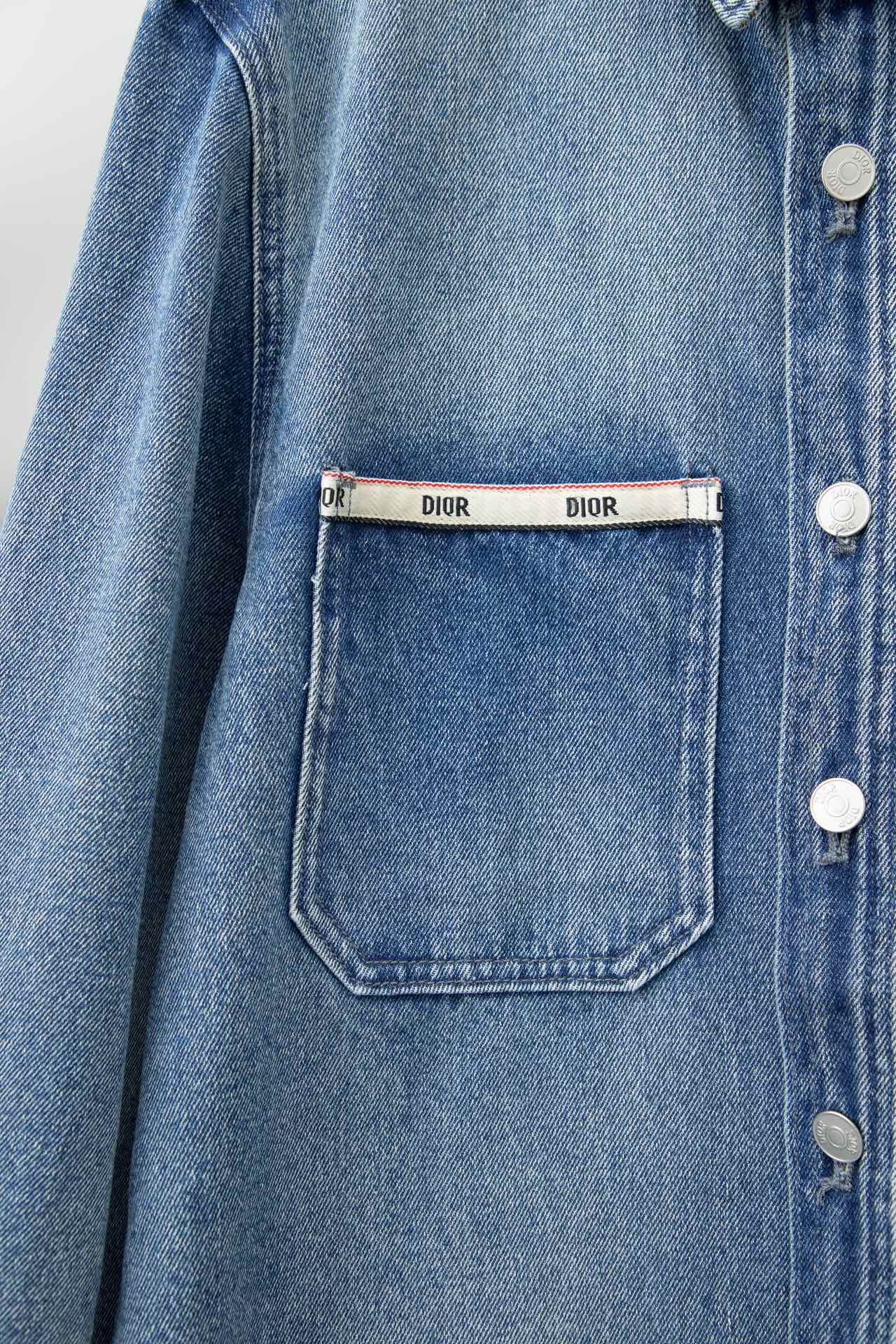DO Jacket 0016