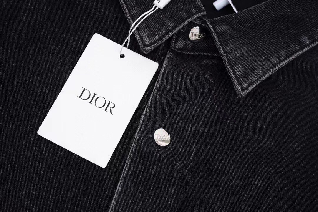 DO Jacket 0024