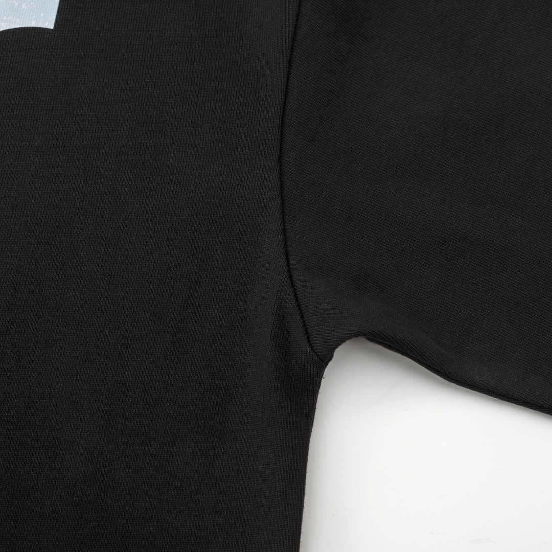 L T-shirt 018