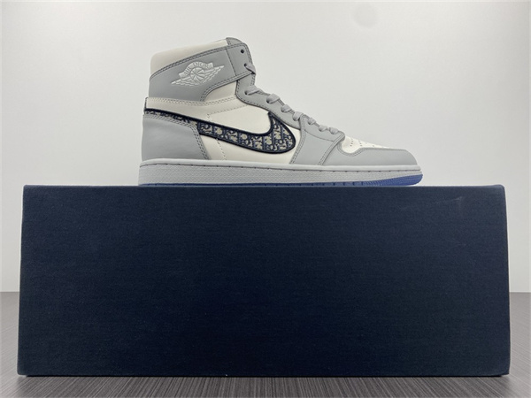 Di@r x Air Jordan 1 High CN8607-002