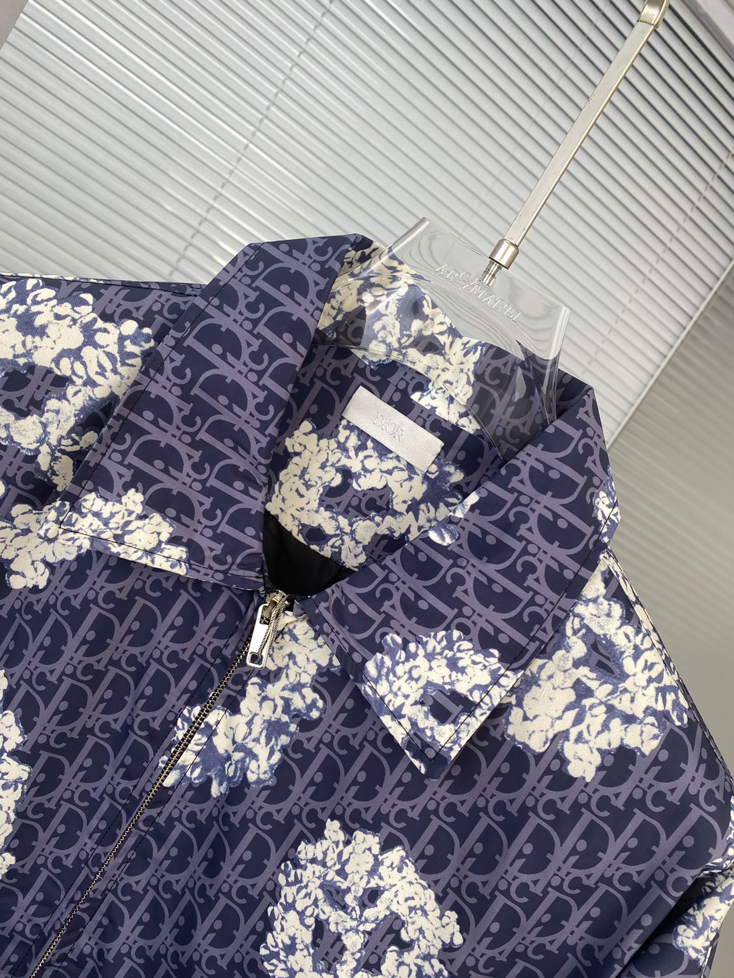 DO Jacket 0009