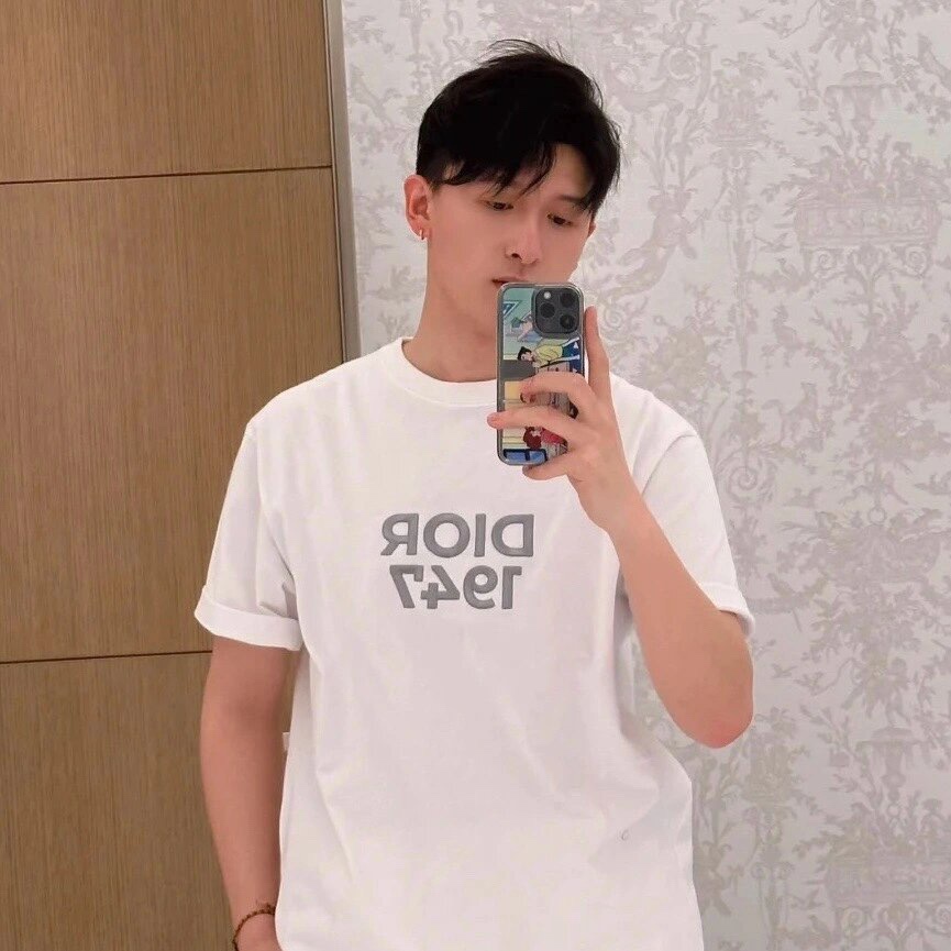 D Tshirt New 0024