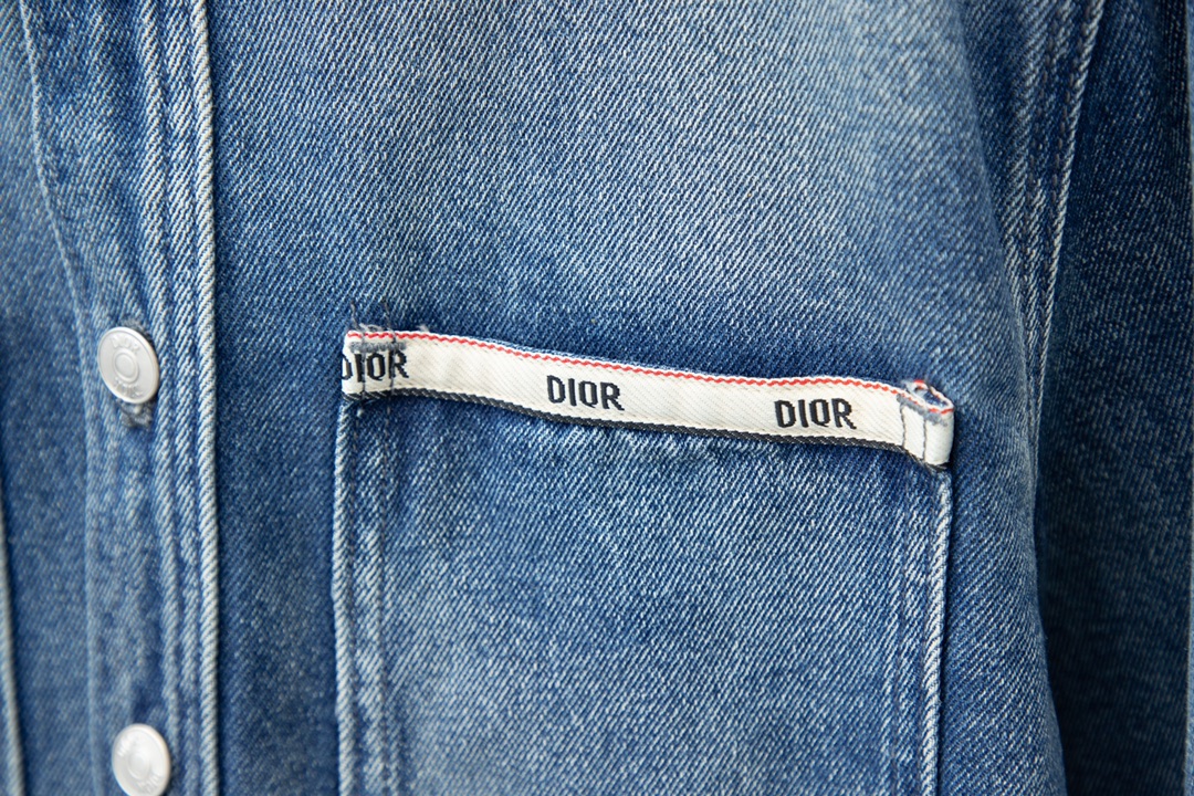 DO Jacket 0016