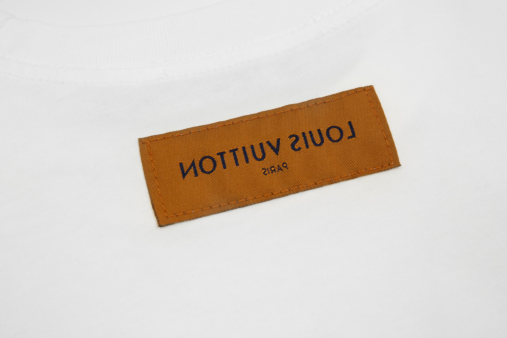 L T-shirt 012
