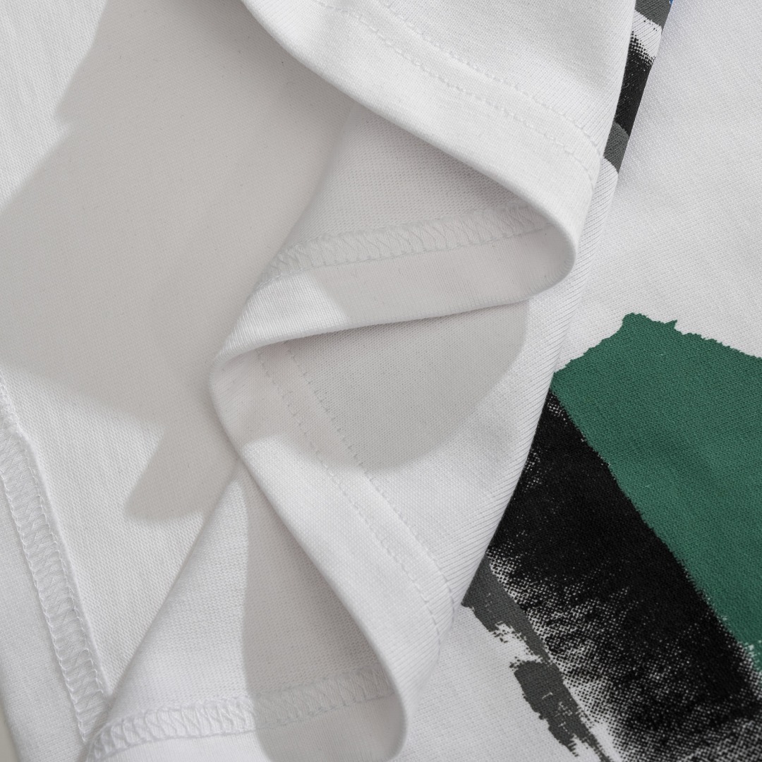 L T-shirt 017