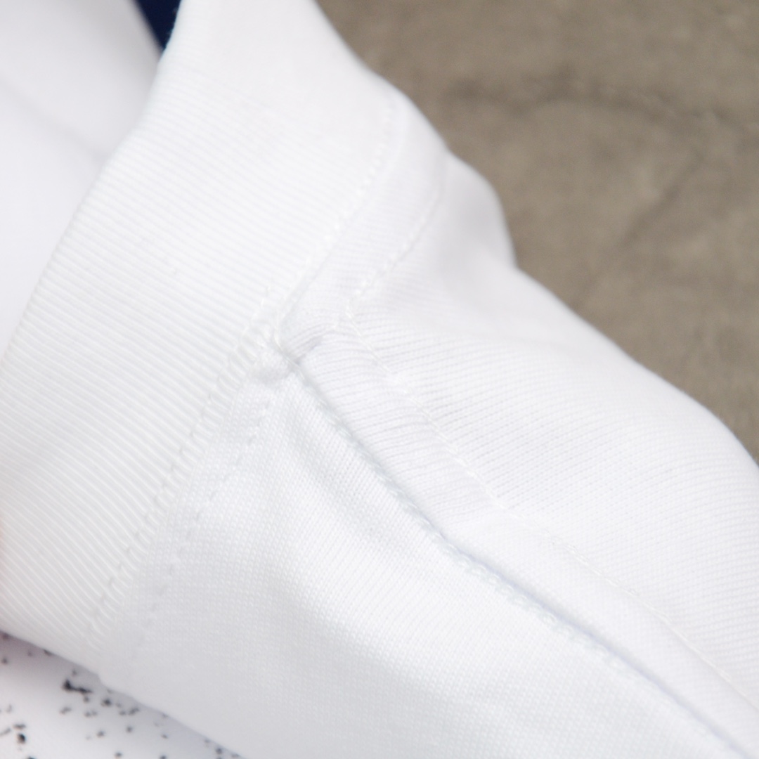 L T-Shirt New Style 0054