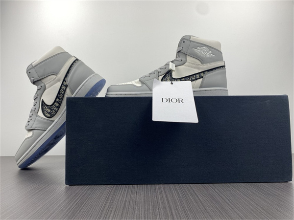 Di@r x Air Jordan 1 High CN8607-002