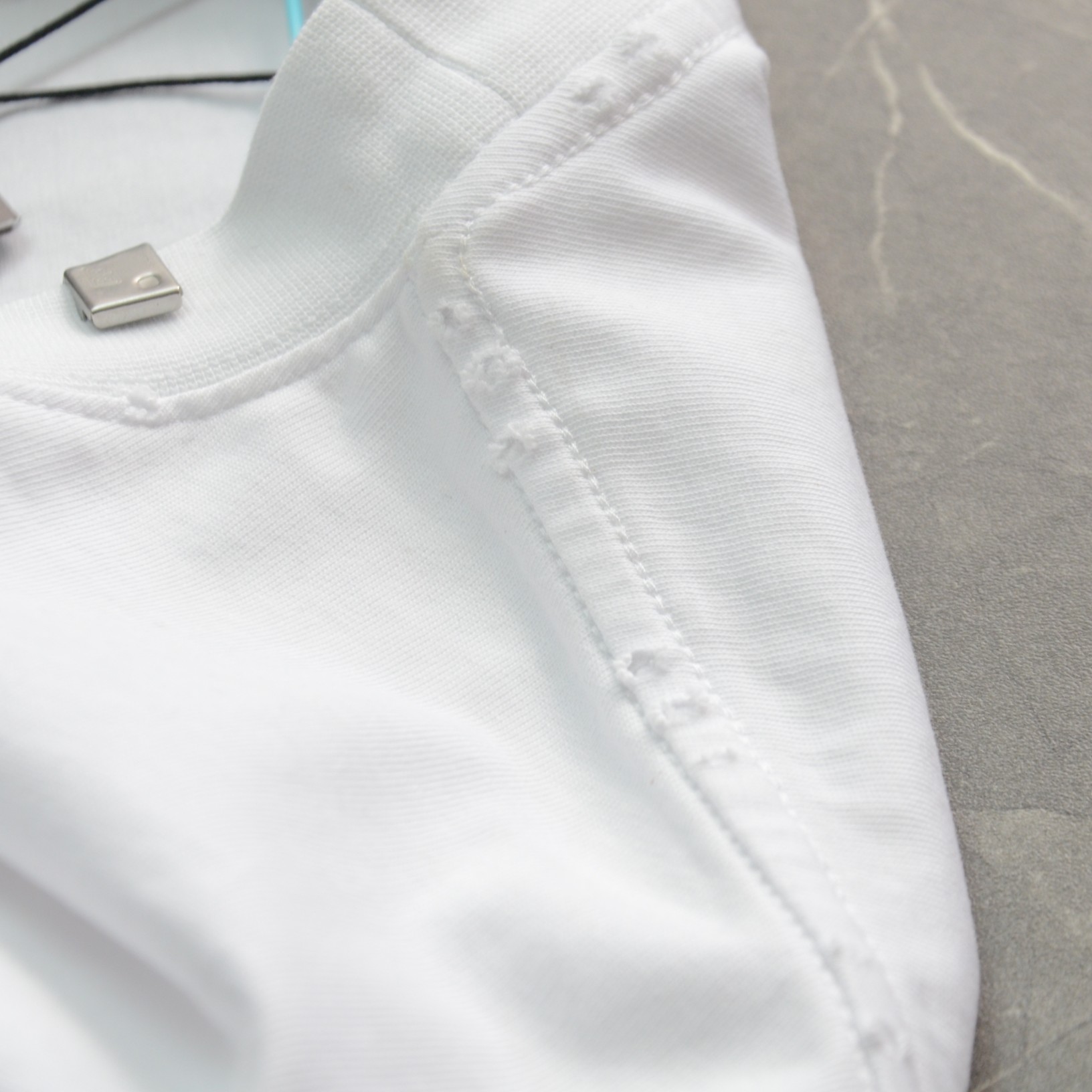B T-Shirt New Style 0140