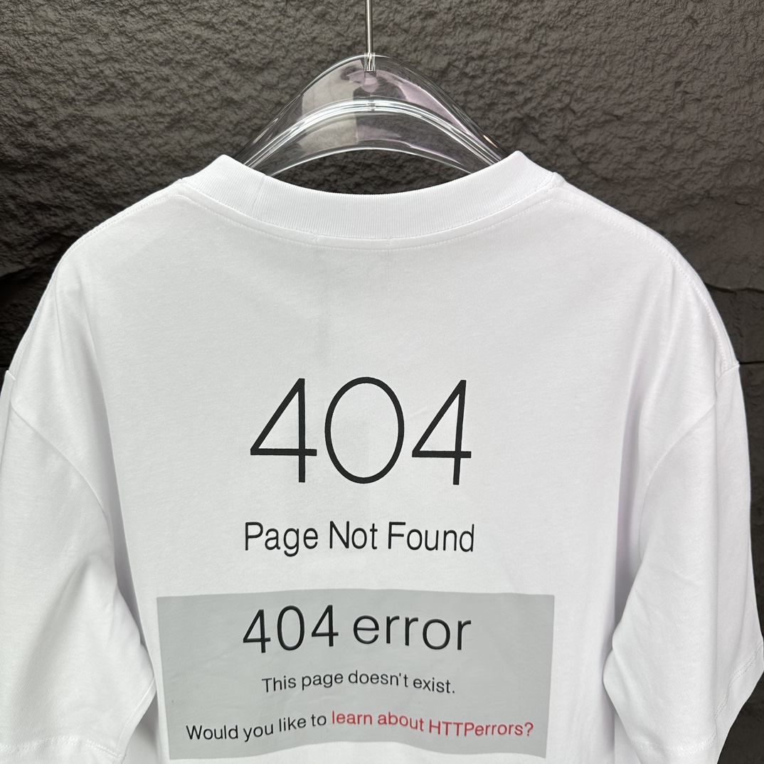 B T-shirt 0205