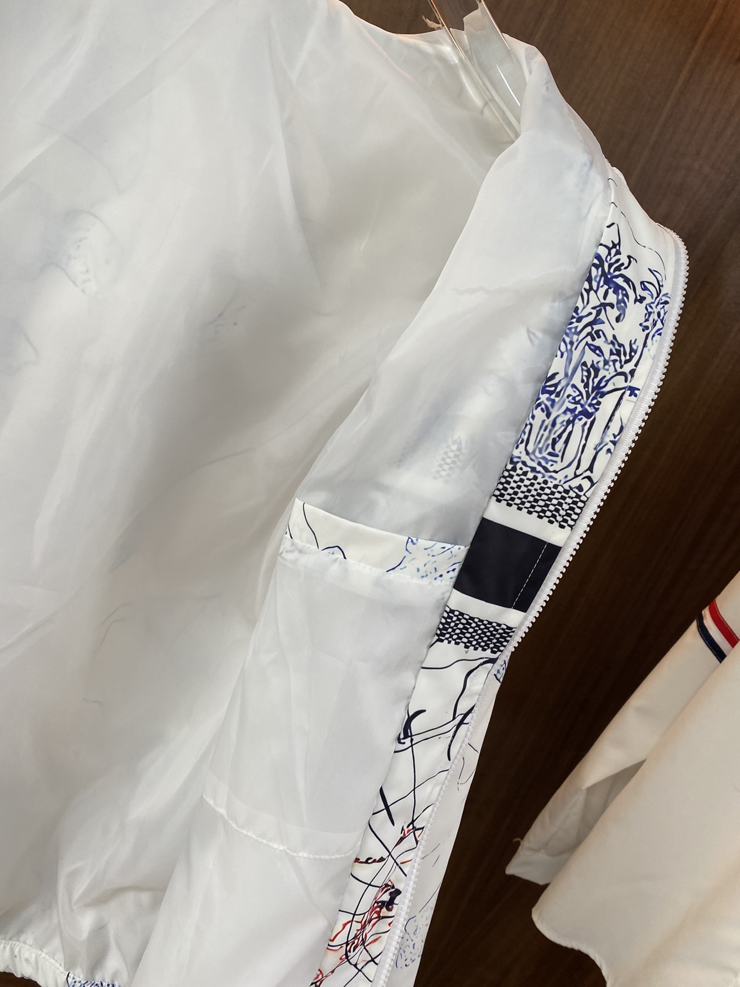 DO Jacket 0019