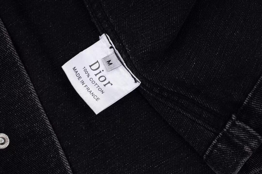 DO Jacket 0024