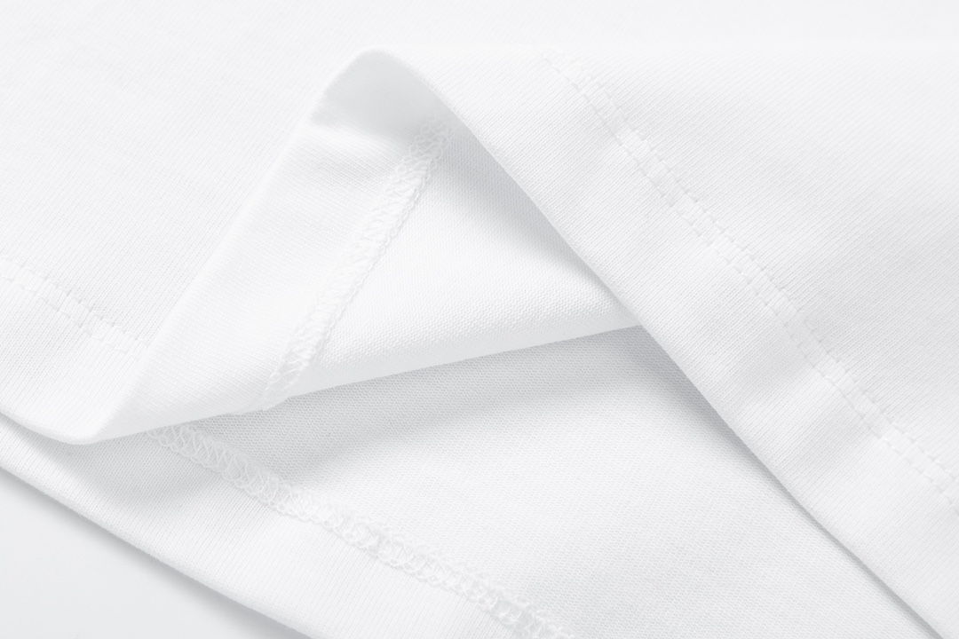L T-shirt 004