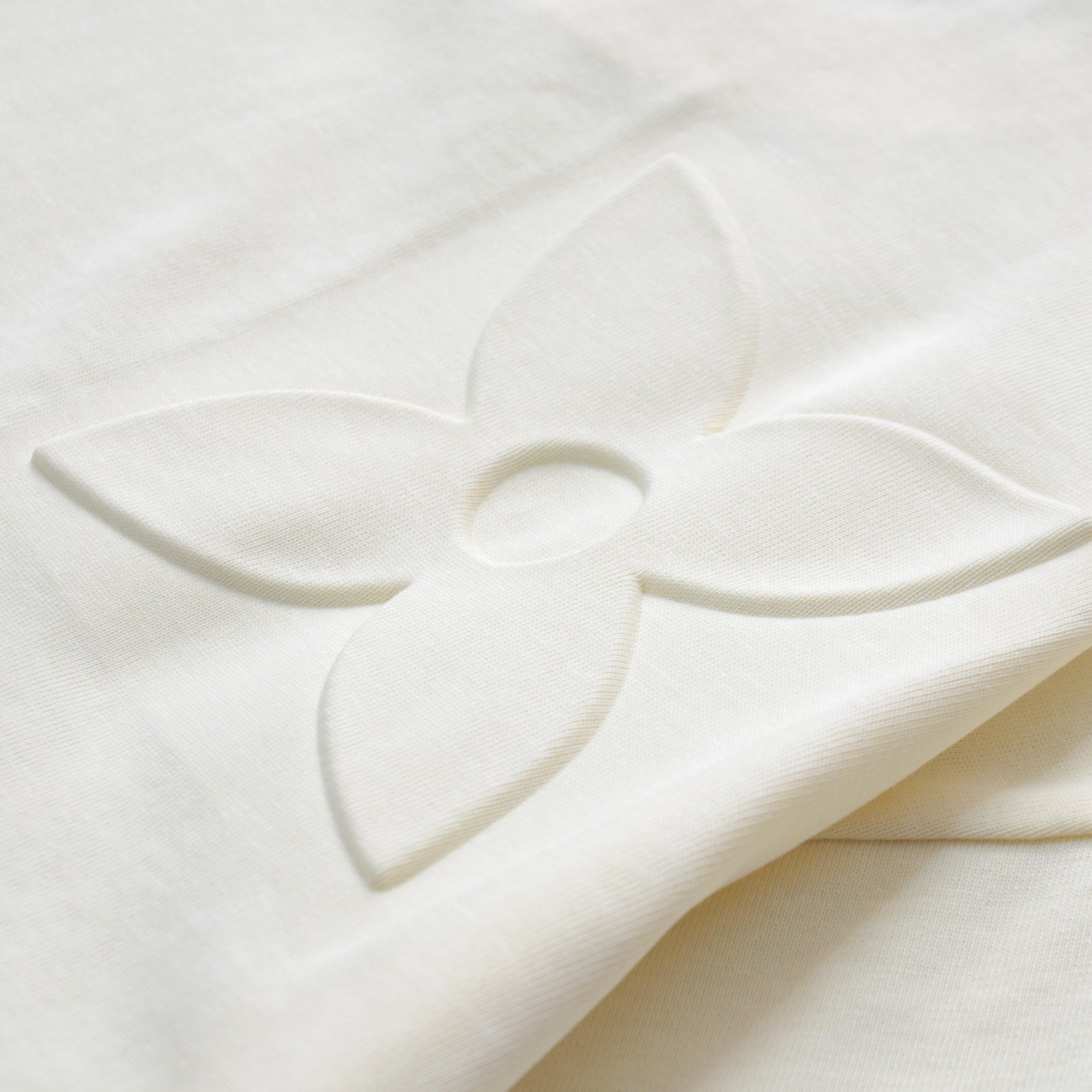 L T-shirt 011
