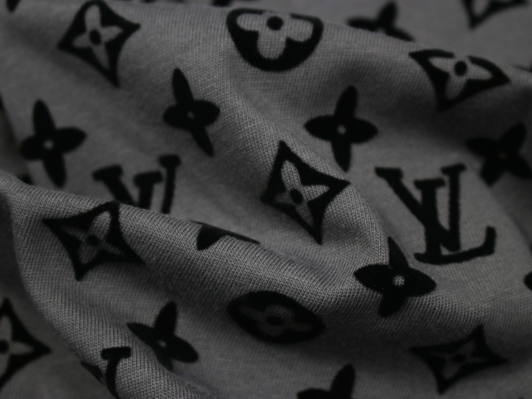 L T-Shirt New Style 0062