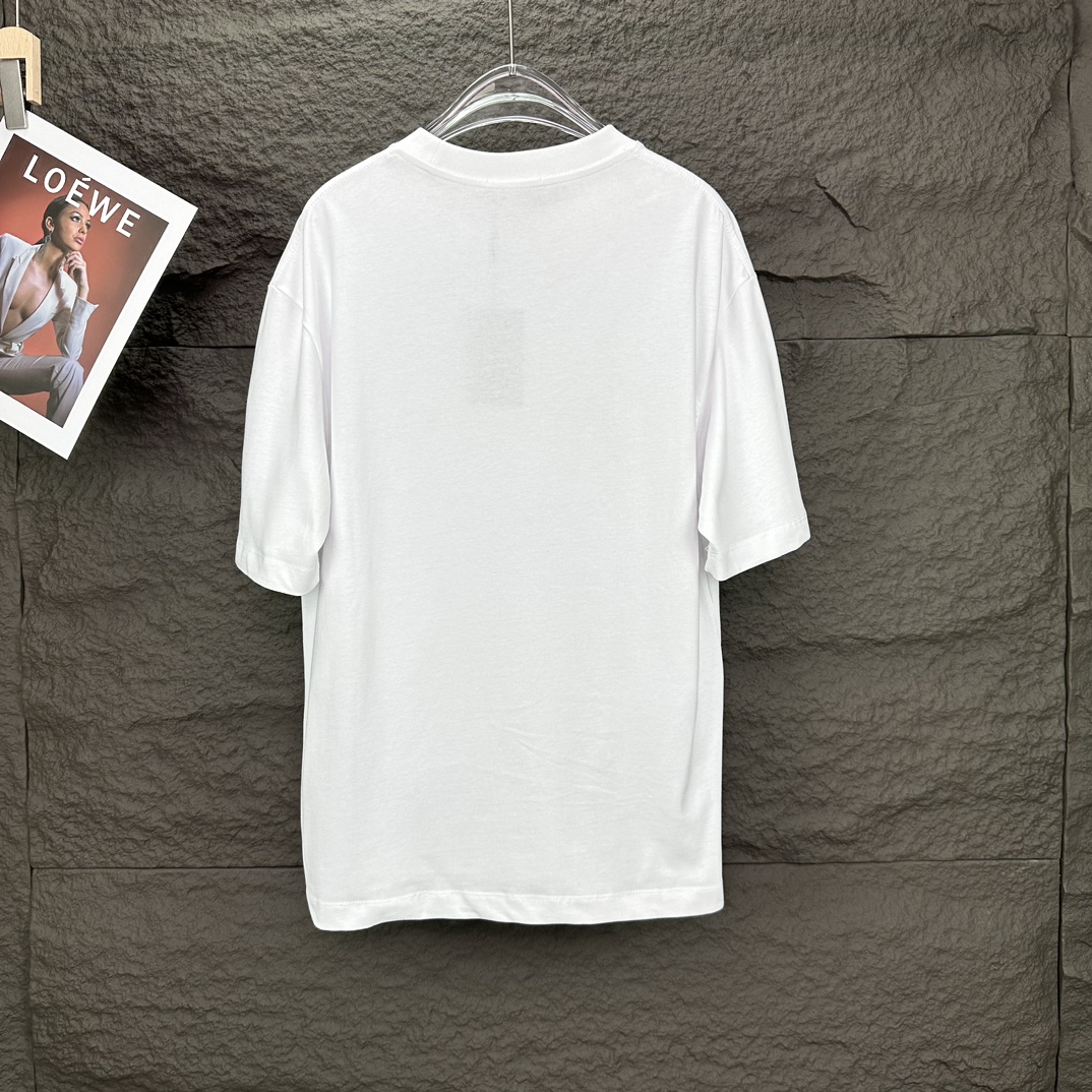 B T-shirt 0202