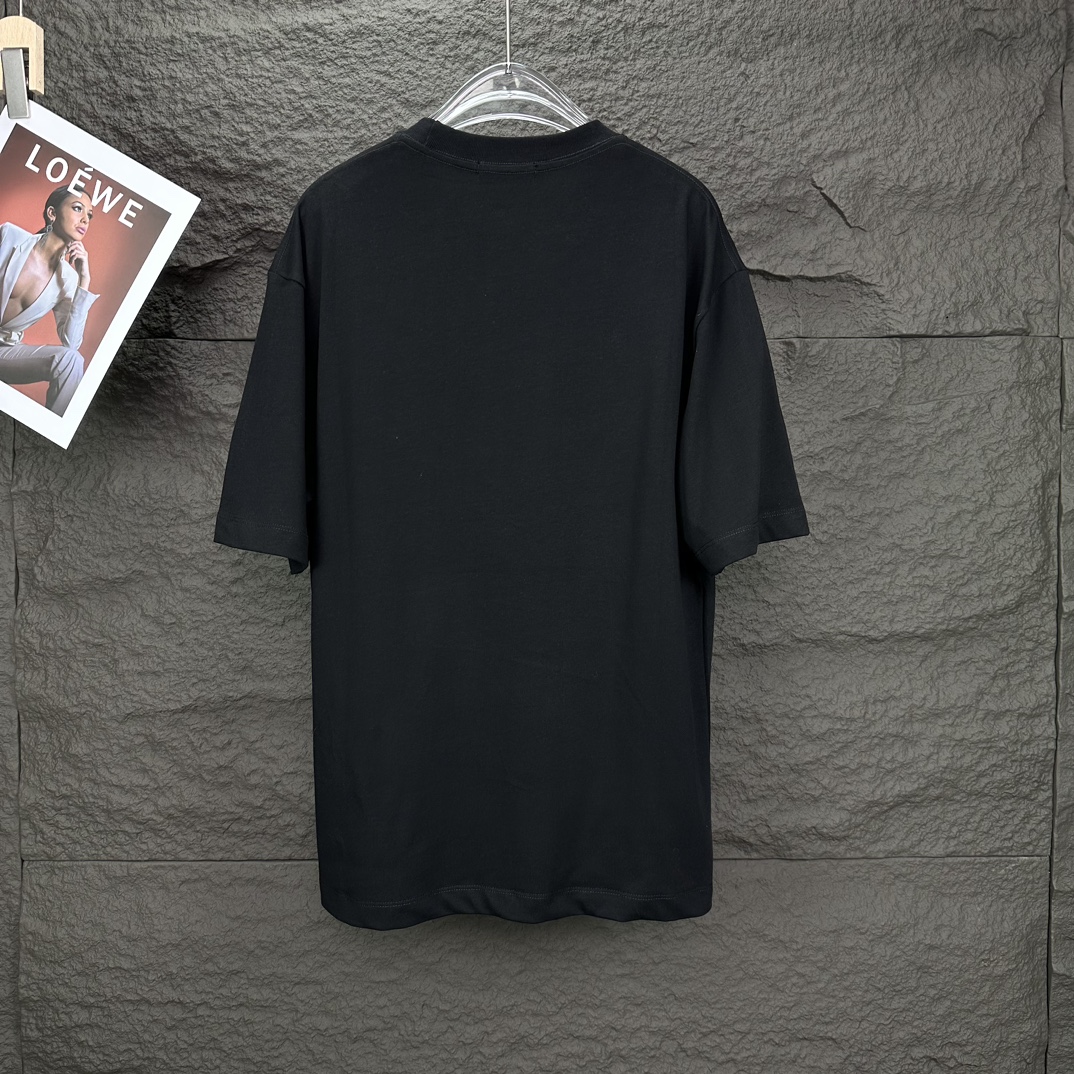 B T-shirt 0202