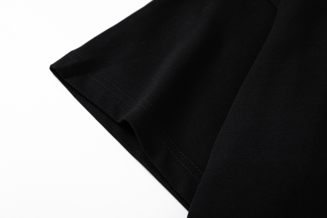 L T-shirt 004