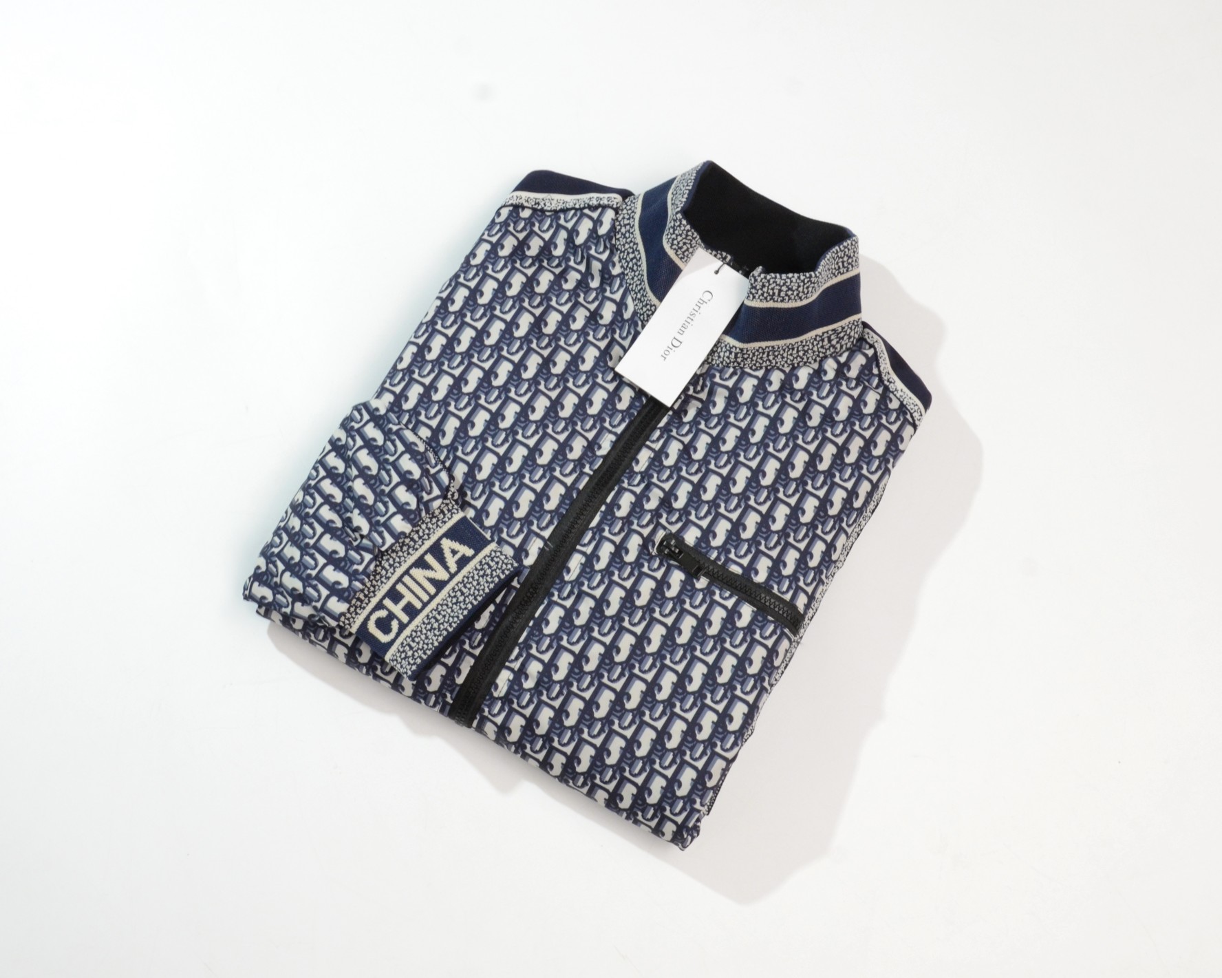 DO Jacket 0008