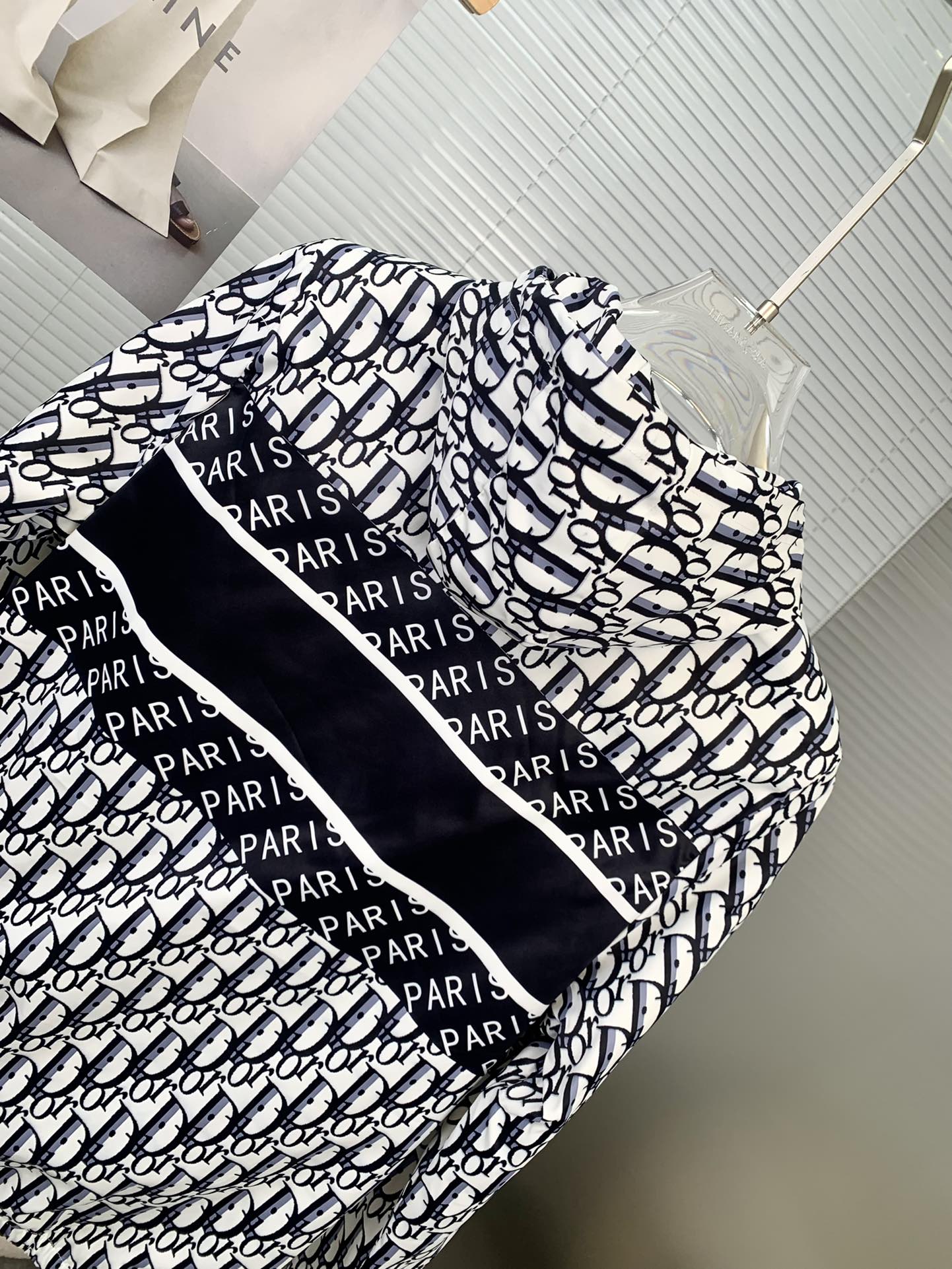 DO Jacket 0020