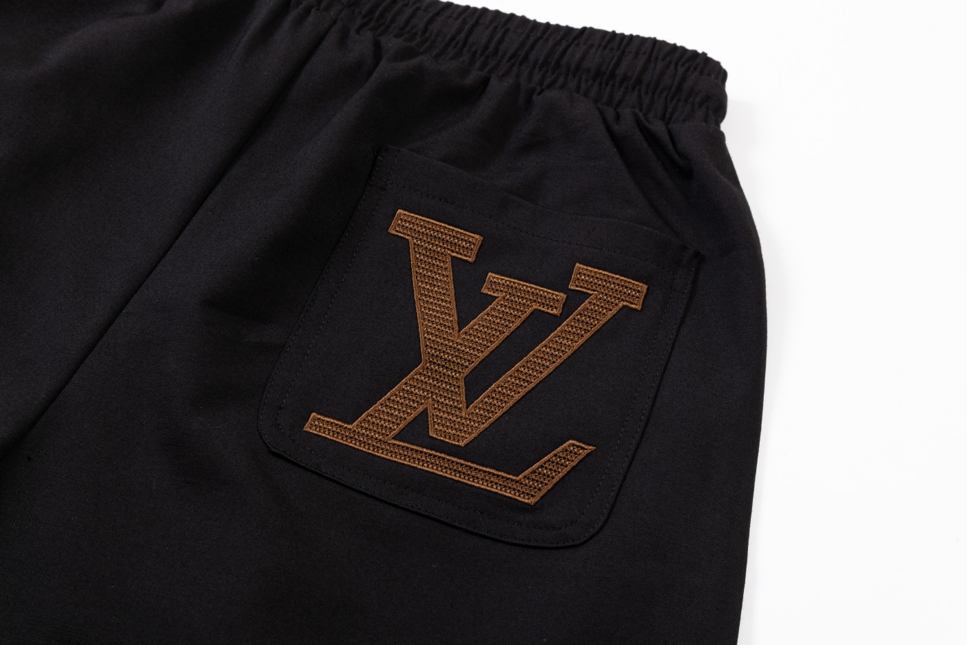 LV Shorts 0015