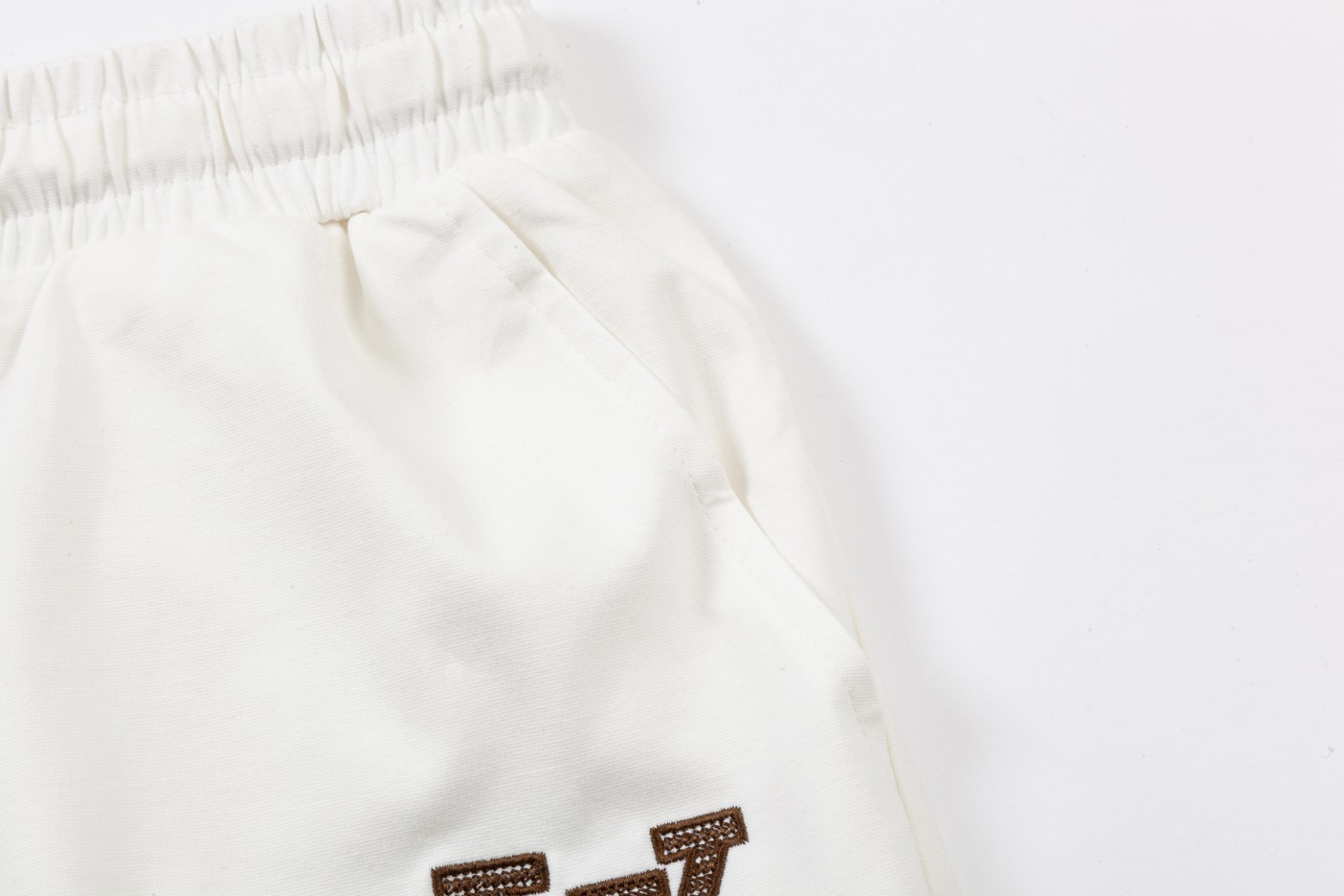 LV Shorts 0015