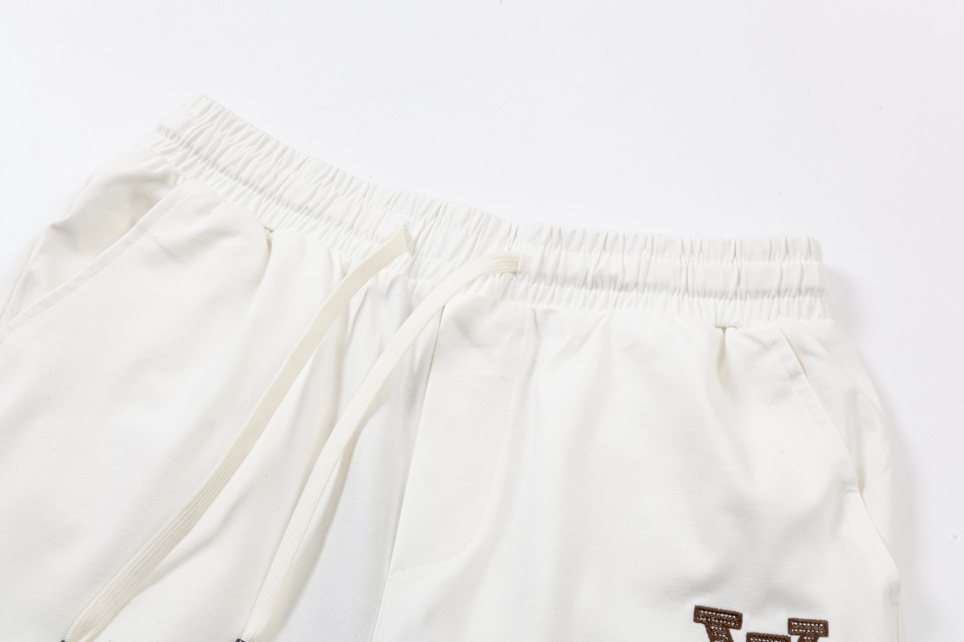 LV Shorts 0015