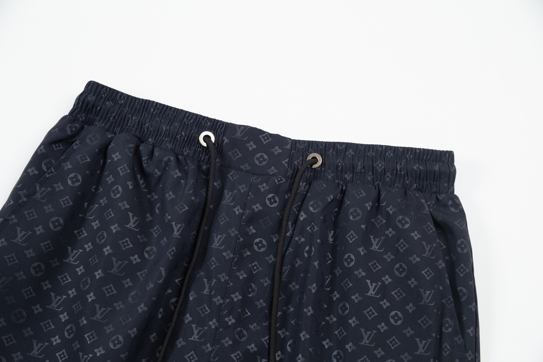 LV Shorts 0010