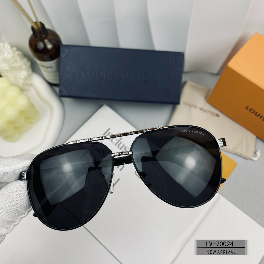 L Sunglasses 0003