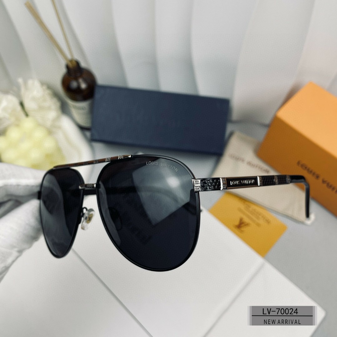 L Sunglasses 0003