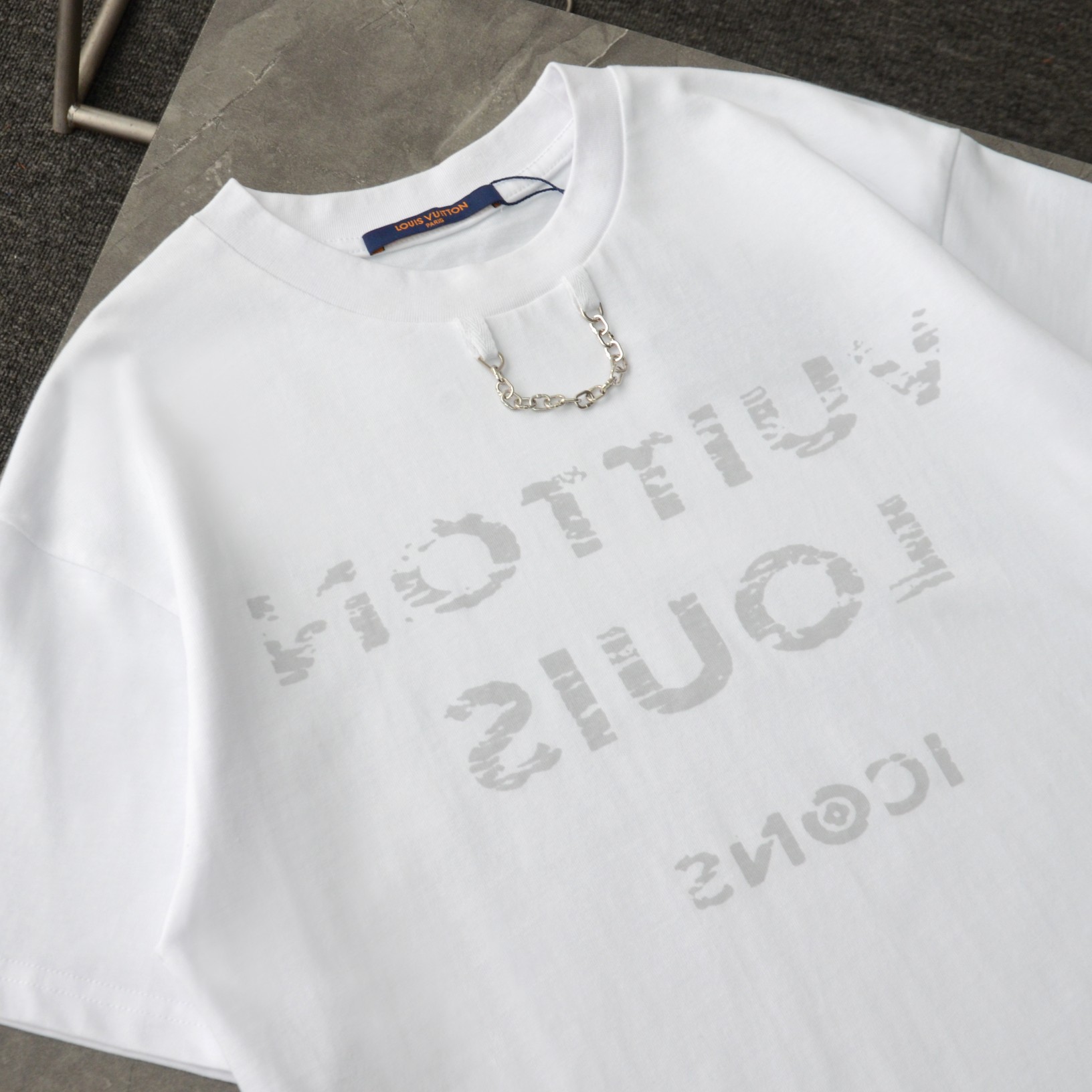 L T-shirt 022
