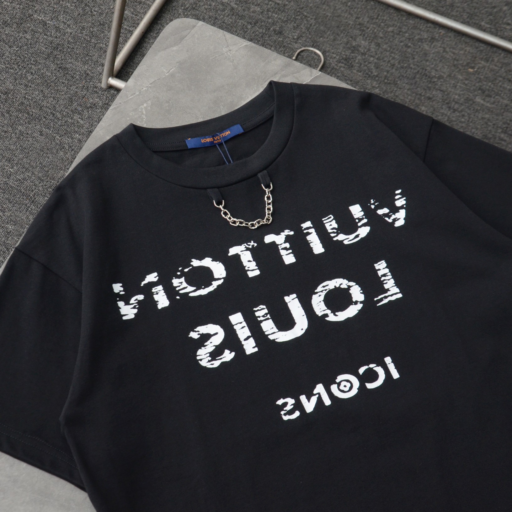 L T-shirt 022