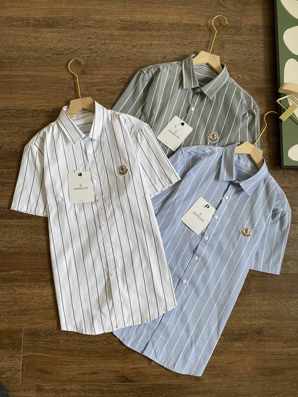 Mon New Arrival T-shirt 0011