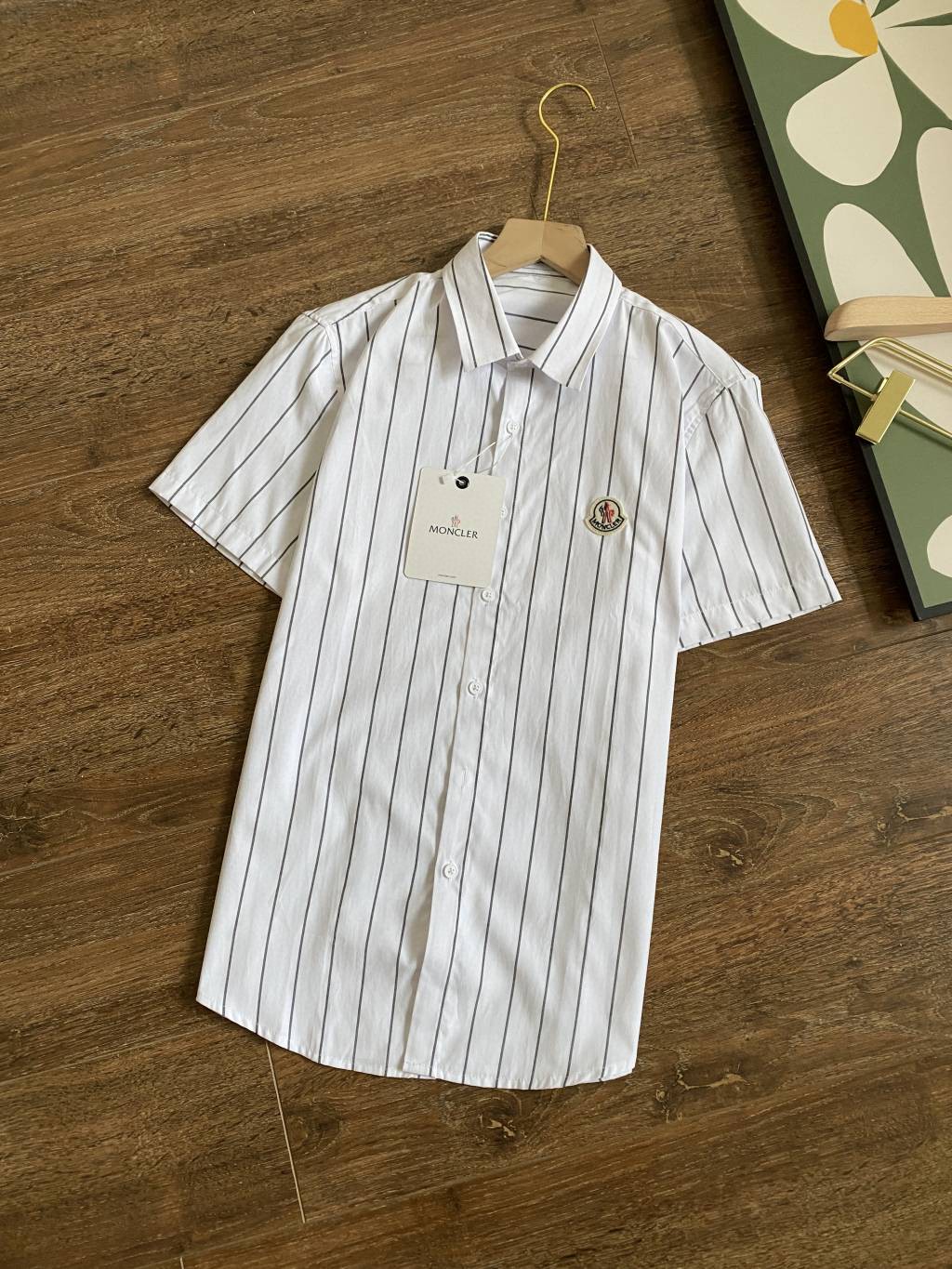 Mon New Arrival T-shirt 0011