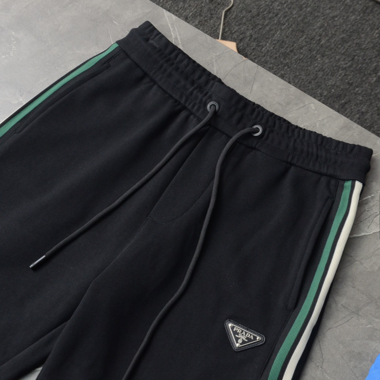 Pra New Arrival Shorts 0011