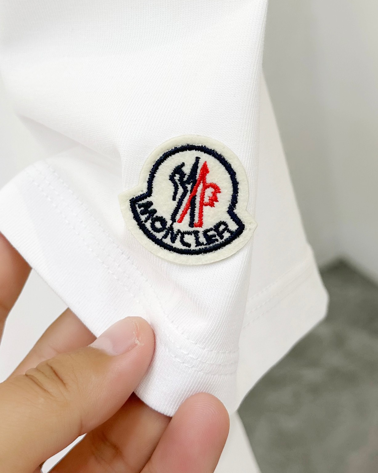 Mon New Arrival T-shirt 0010