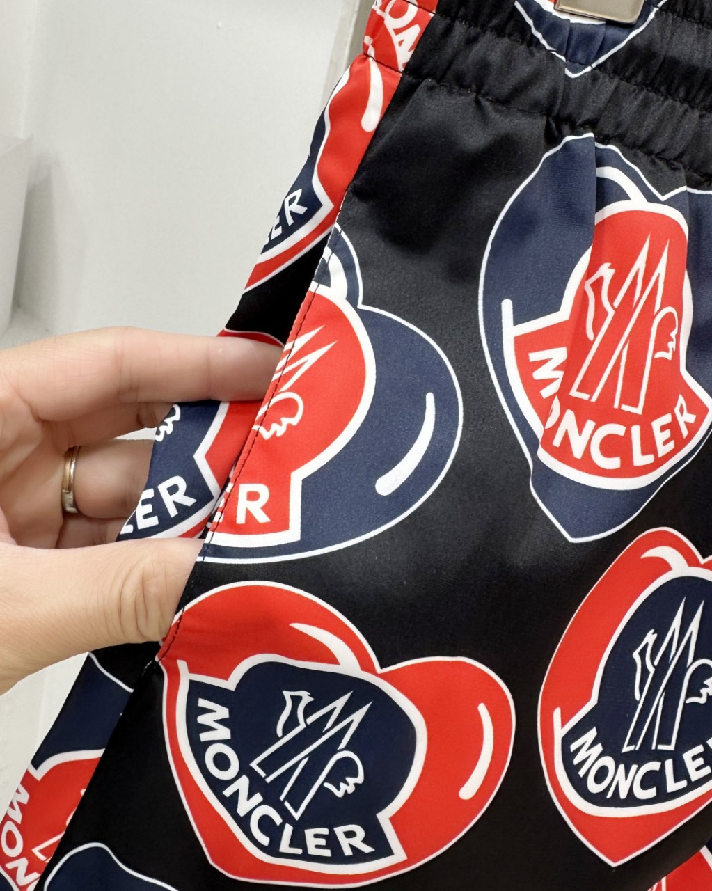 Mon New Arrival Short 0008