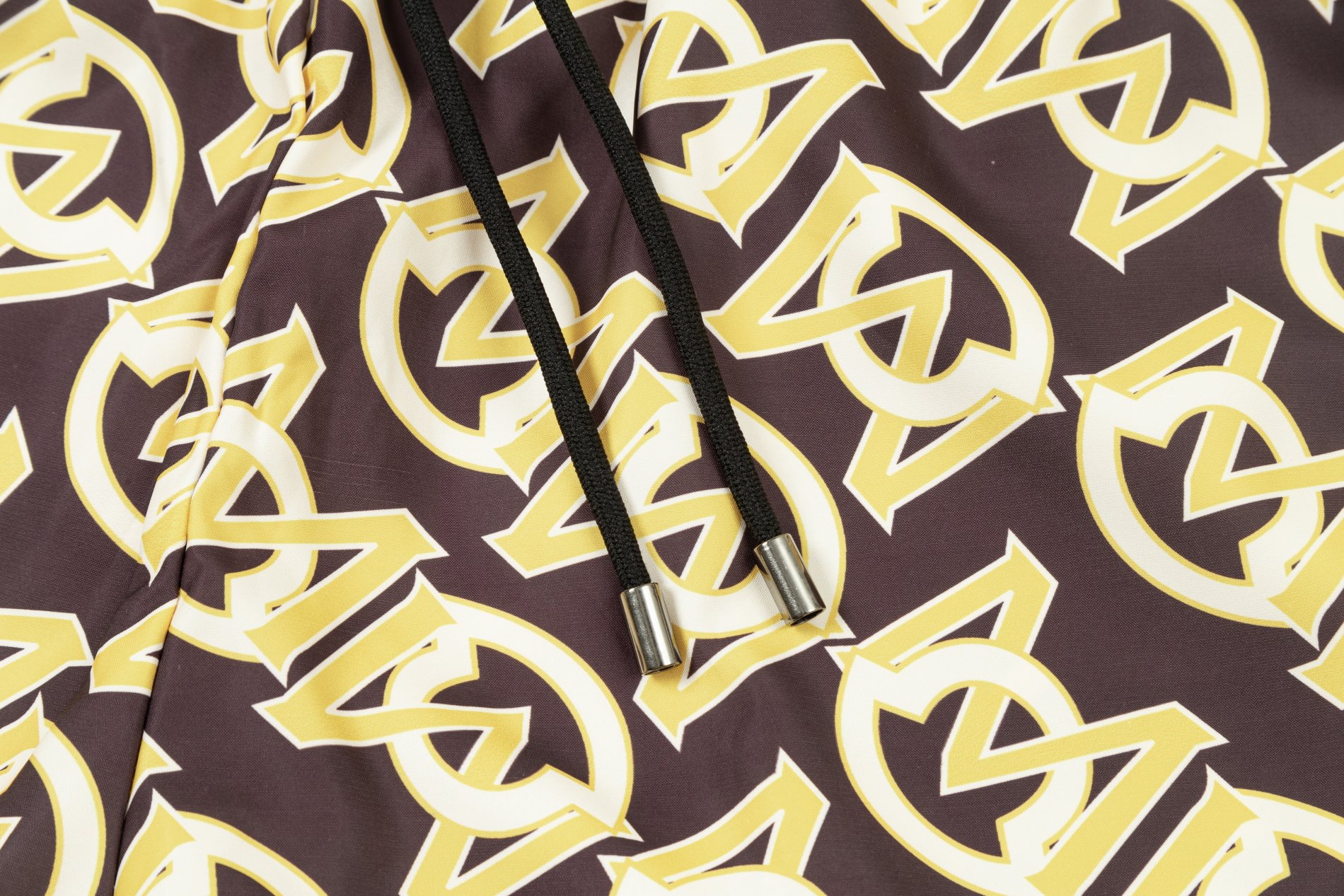 Mon New Arrival Short 0007