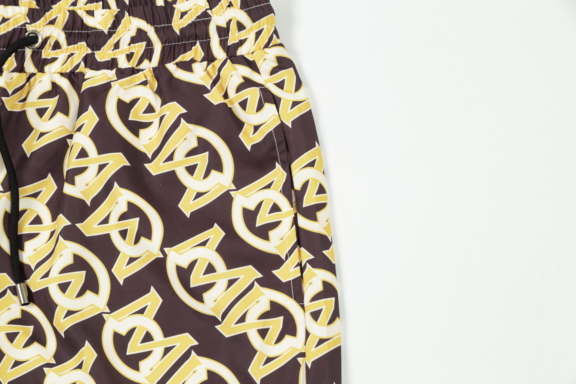 Mon New Arrival Short 0007