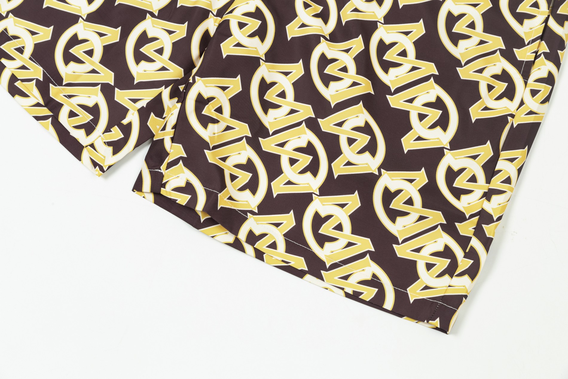 Mon New Arrival Short 0007