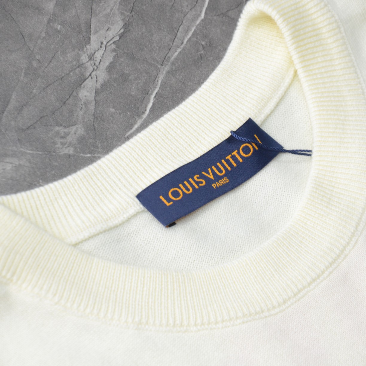 L T-Shirt New Arrival 0202