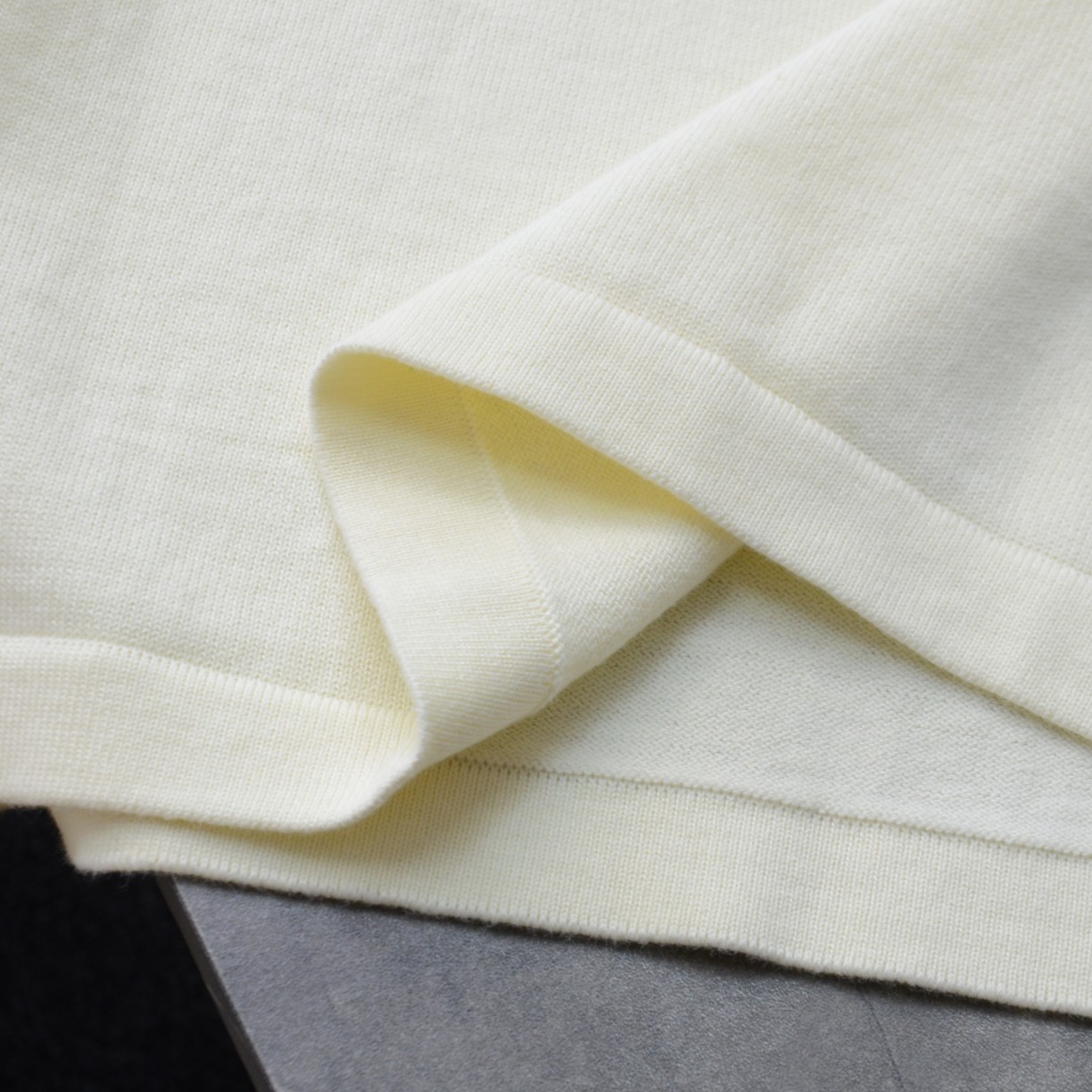 L T-Shirt New Arrival 0202